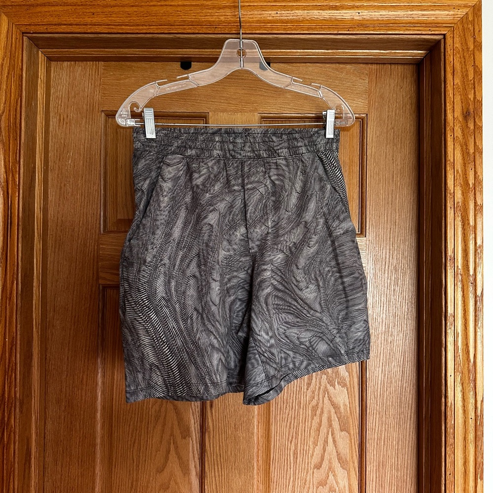 Lululemon Pace Breaker Short 6”